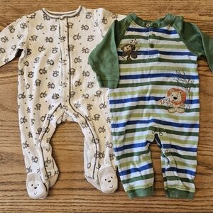 Set of two mixed brand, 6-9 month sleepers. 100% cotton